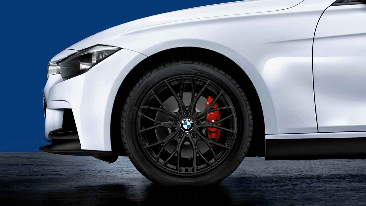 BMW Kompletträder M Performance Doppelspeiche 405 schwarz matt 18 Zoll